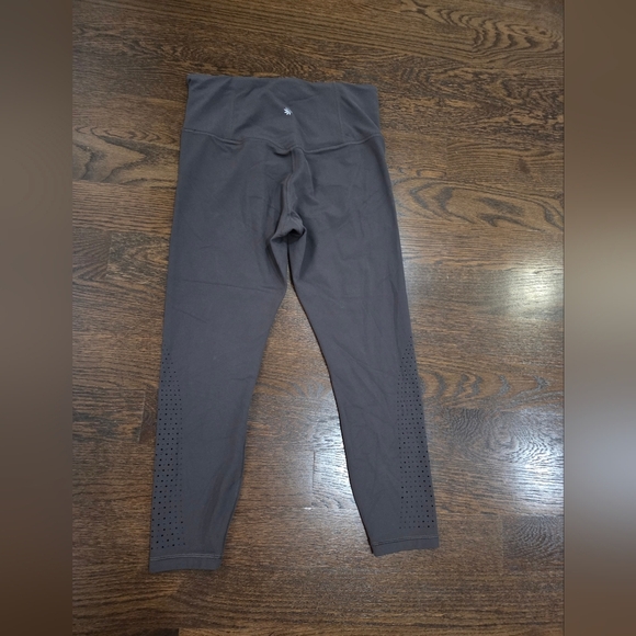 Athleta Charcoal Gray High-Waisted  Capri Leggings Women's  Sz.M - Picture 3 of 8